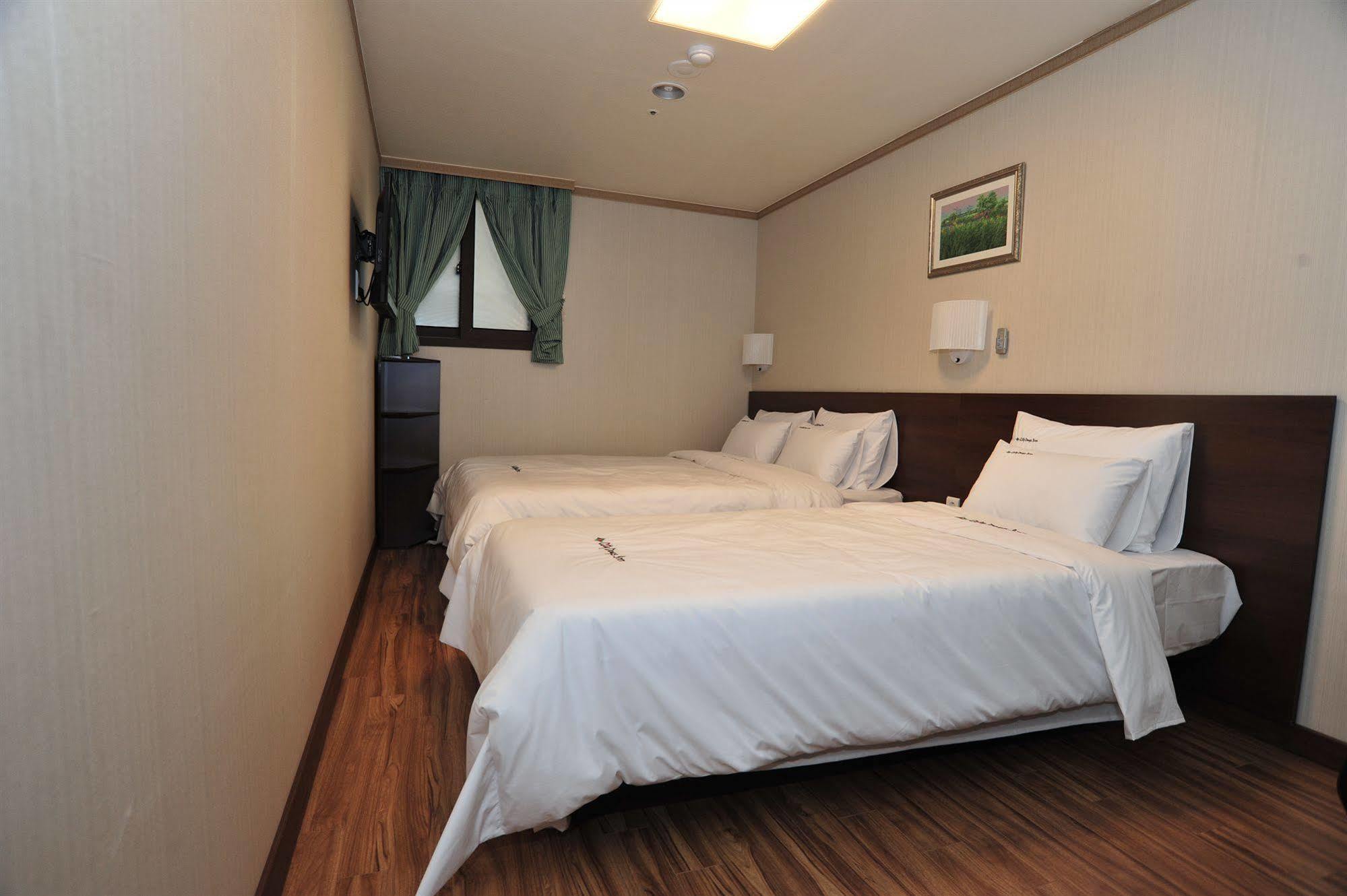 Global Inn Seoul Dongdaemun City Days Inn Экстерьер фото