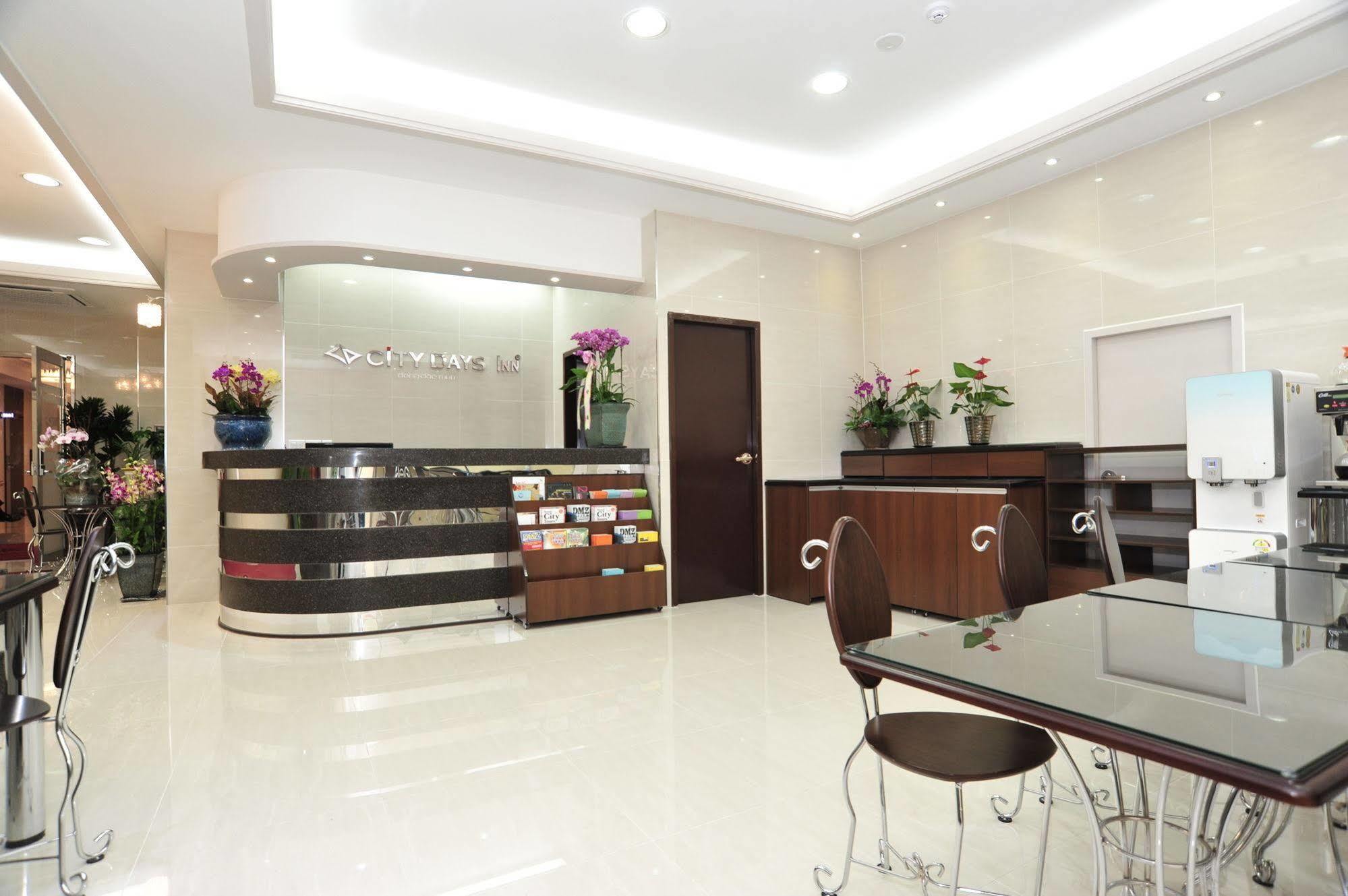 Global Inn Seoul Dongdaemun City Days Inn Экстерьер фото
