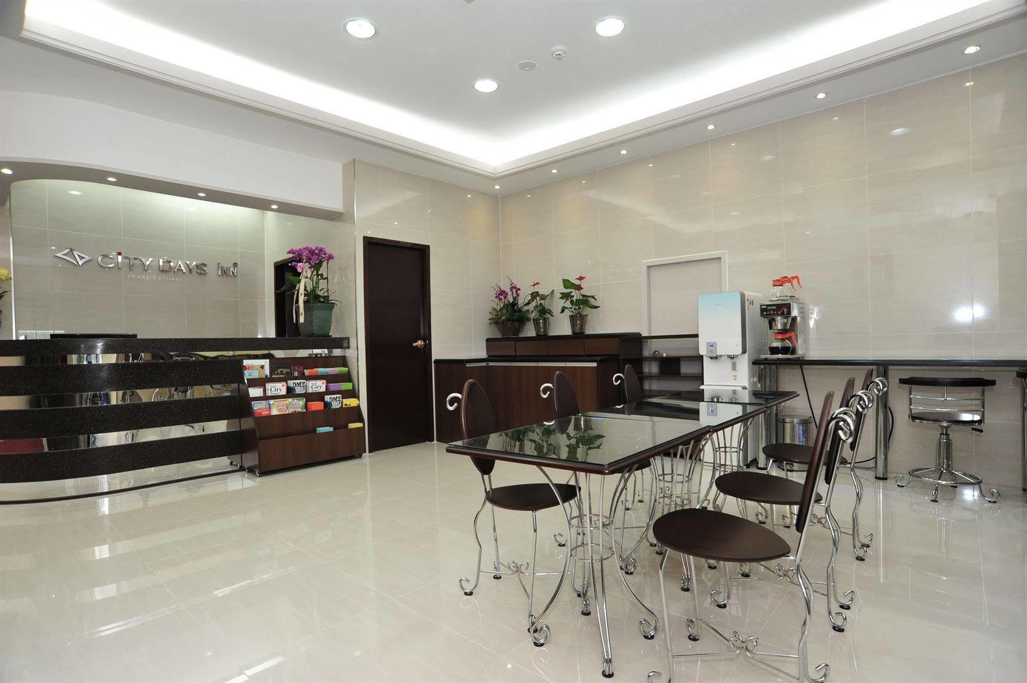 Global Inn Seoul Dongdaemun City Days Inn Экстерьер фото
