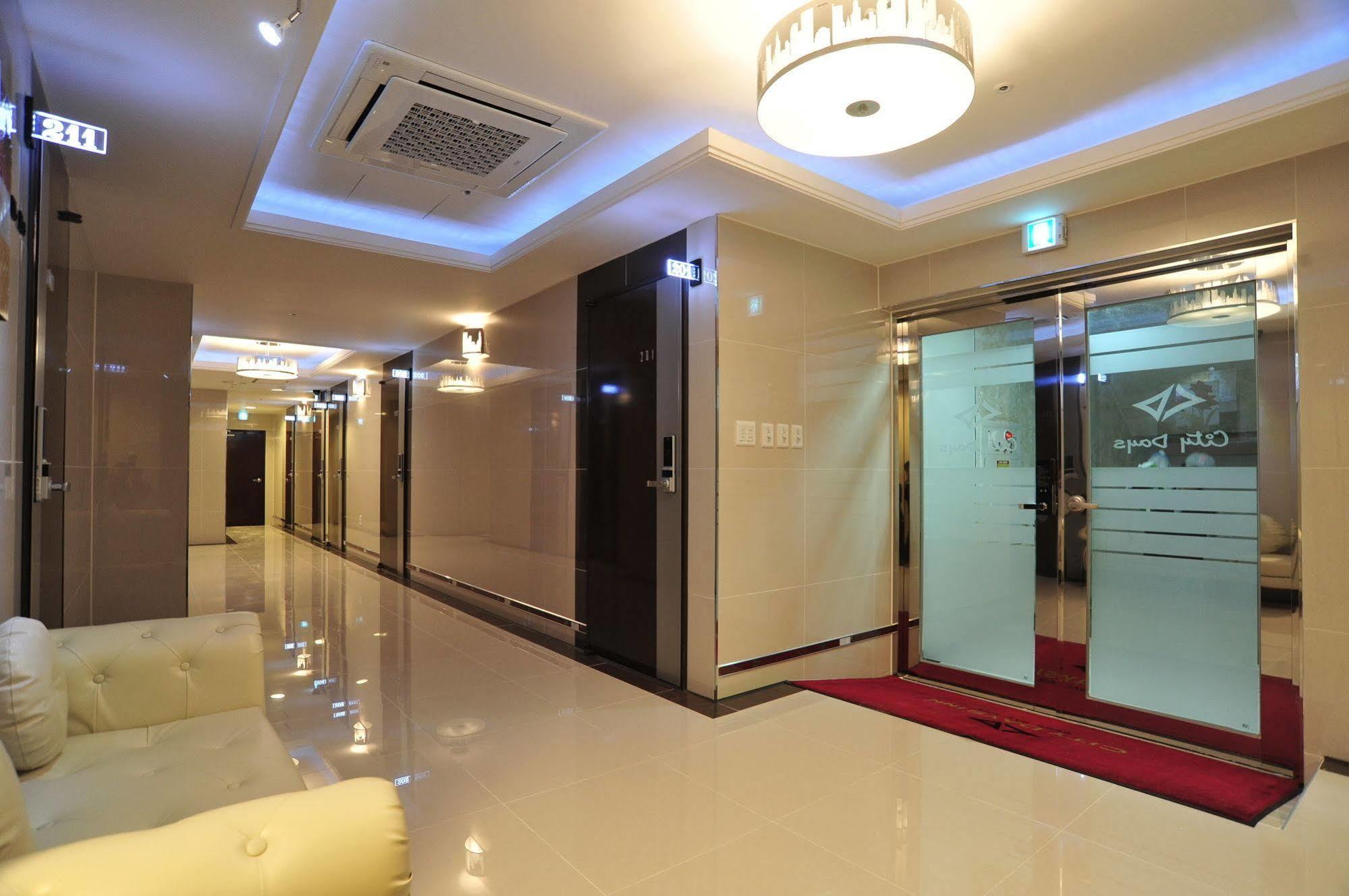 Global Inn Seoul Dongdaemun City Days Inn Экстерьер фото